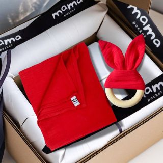 Hledáte dárek, který potěší maminku i miminko? 🤱 Naše bonding deka je teď nově v krásném dárkovém balení – bez starostí,...